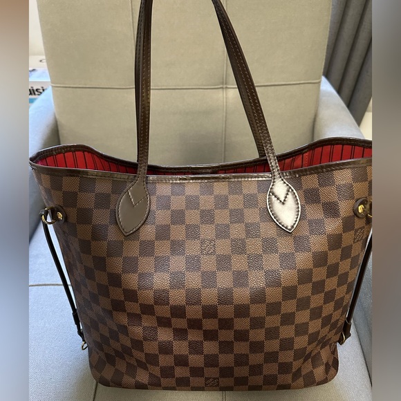 Authentic Louis Vuitton Neverfull Damier MM - Picture 8 of 16